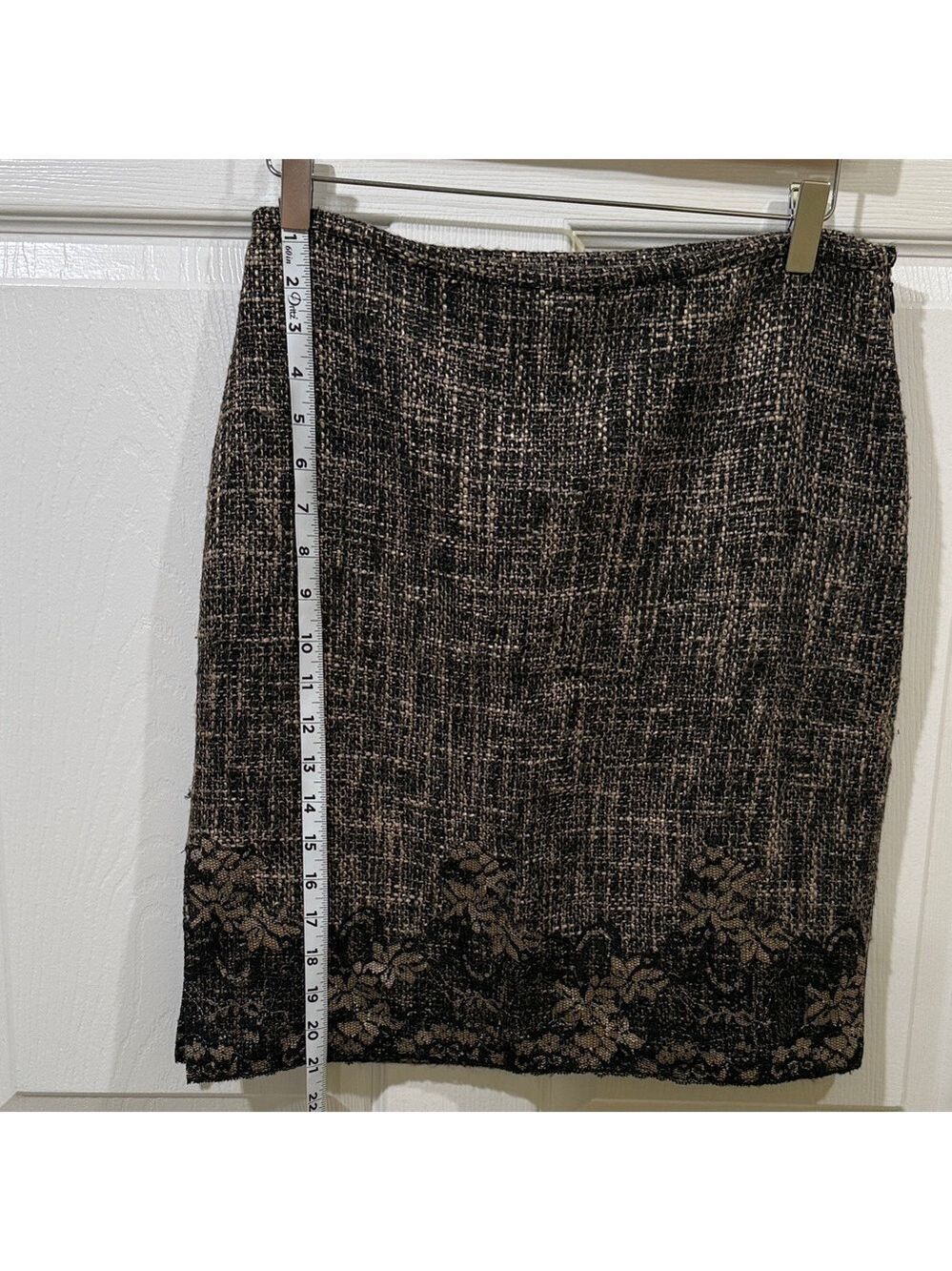 Nine & Company Petite 8P 2pc Tweed Skirt Suit Floral Lace Trim Notch Lapel - Picture 17 of 17